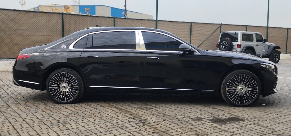 Mercedes-Maybach S450 thumb 7