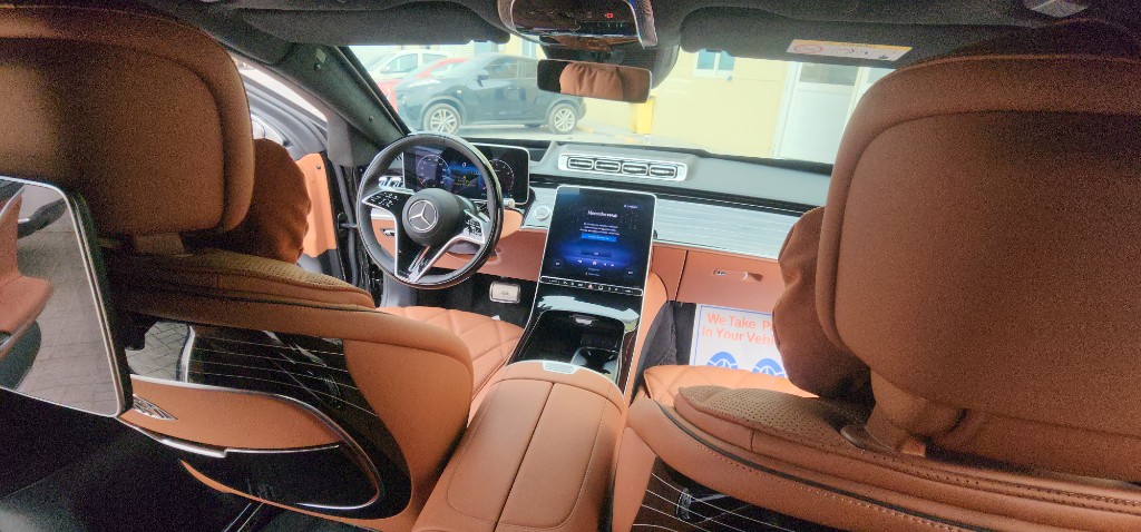 Mercedes-Maybach S580 thumb 10